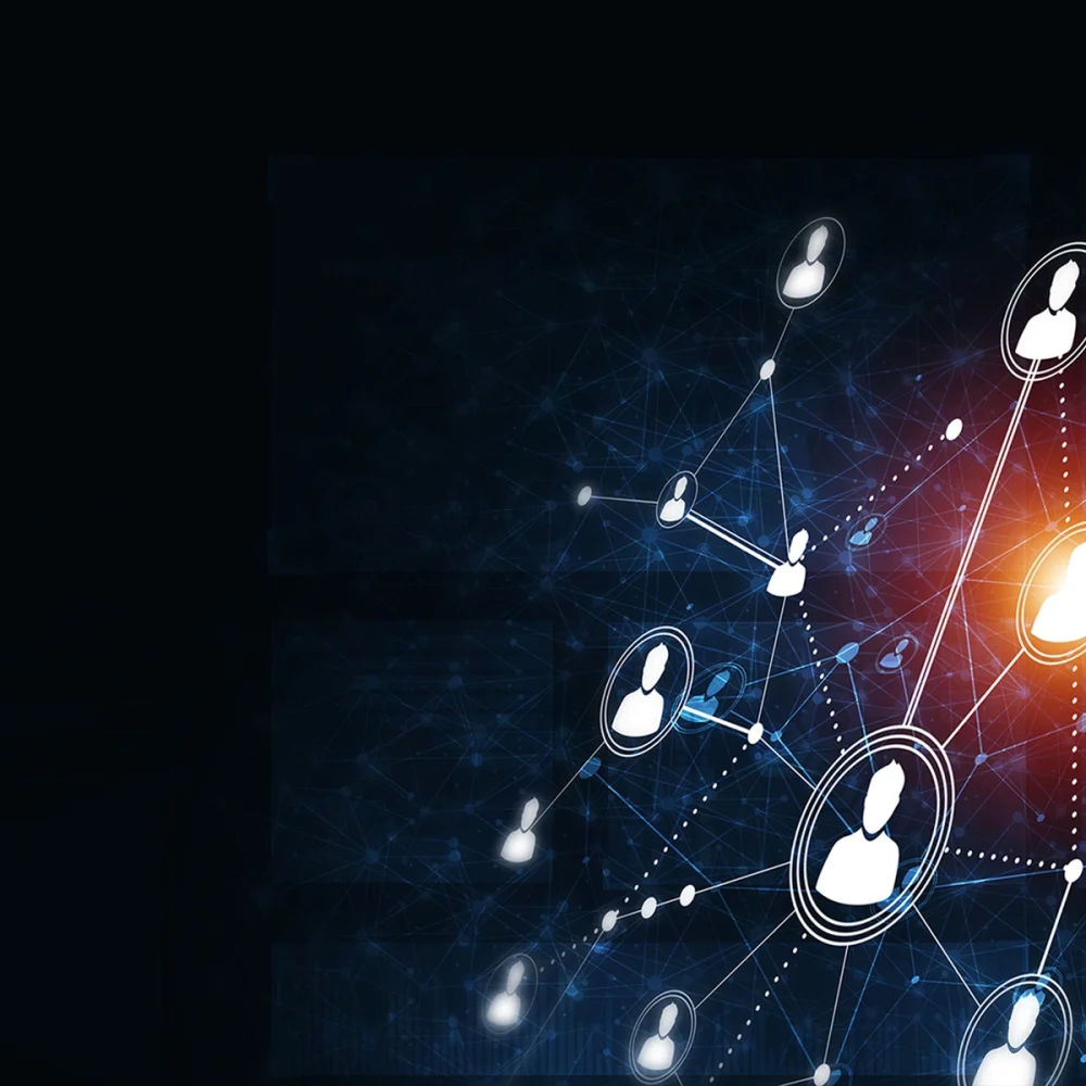 AdobeStock_144473557_futuristic-people-connected_02