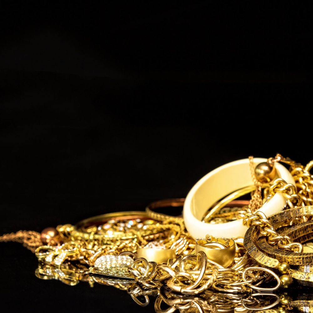 Gold jewelry - precious-noble metals - header