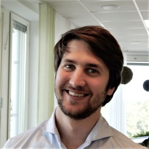 carl-magnus-a-social-media