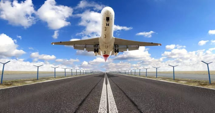 airplane-f7d1fdcf680f9d07f9f7d85633886faf